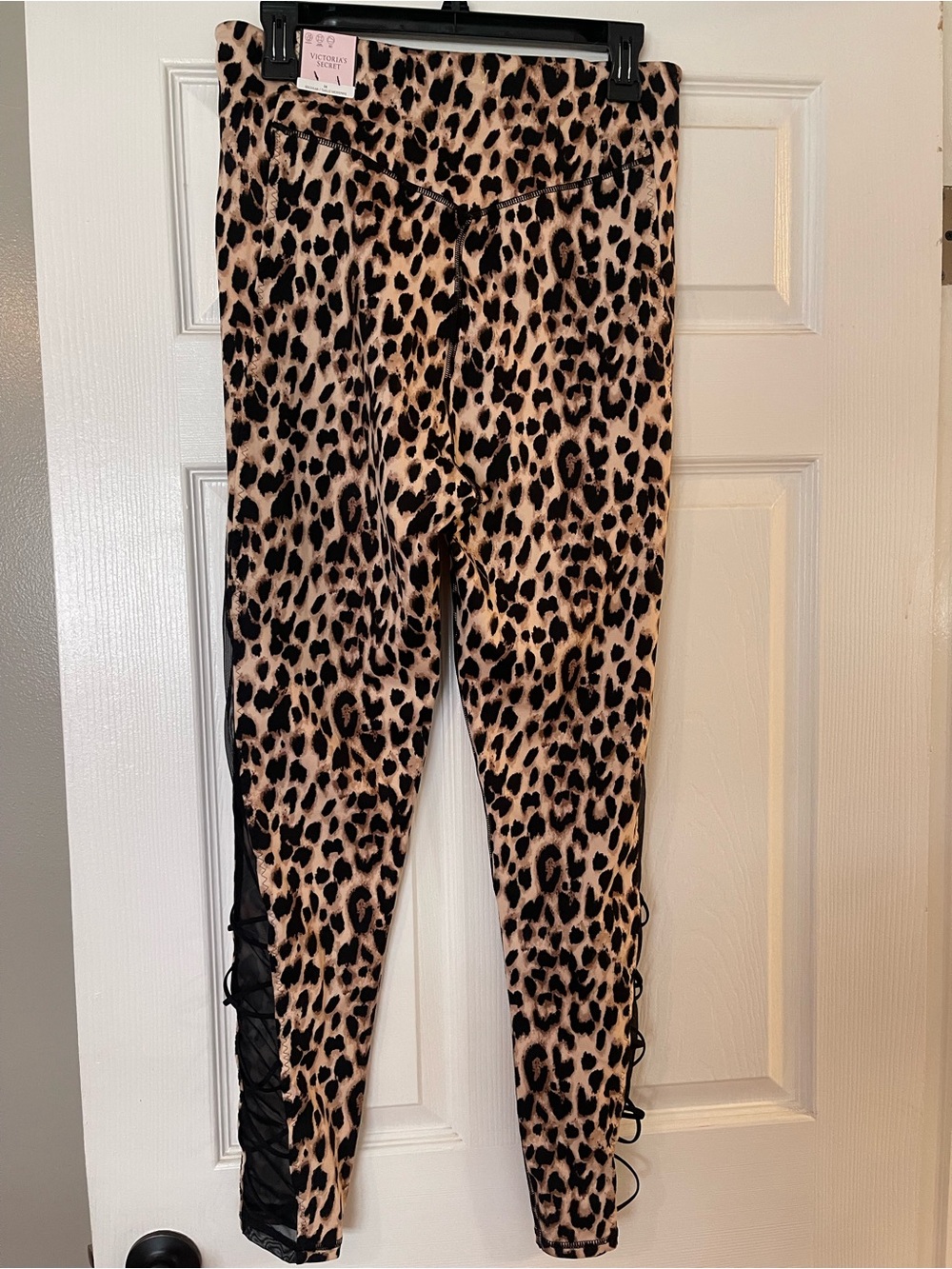 Victoria Leopard Print Lace-Up Leggings - Picture 2 of 4